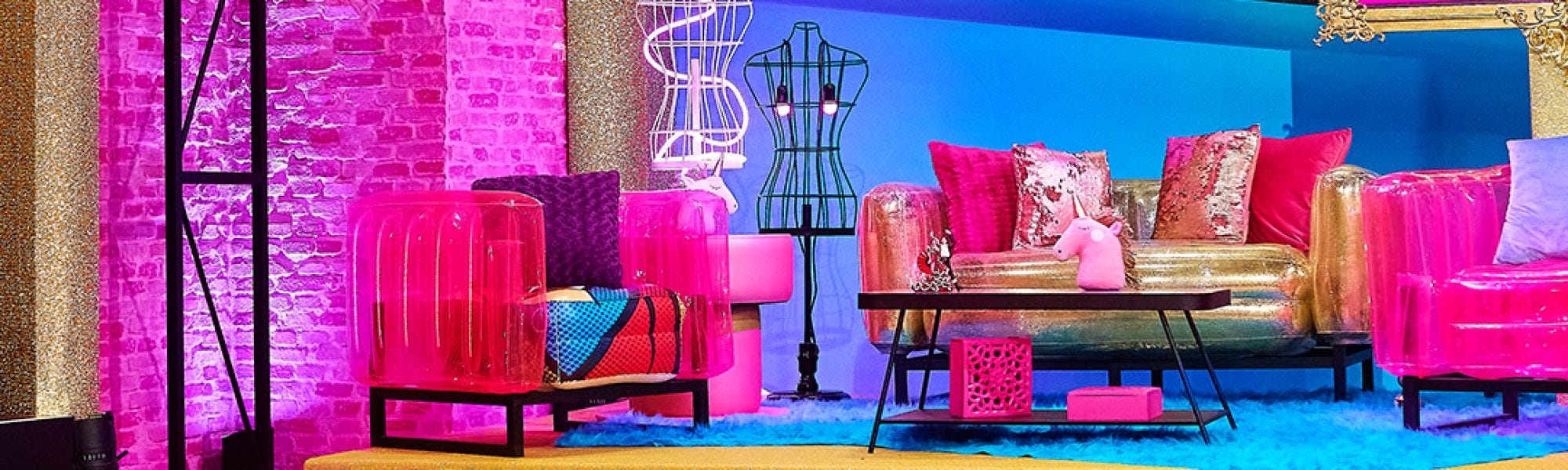 Salón de plató con decoración luxury